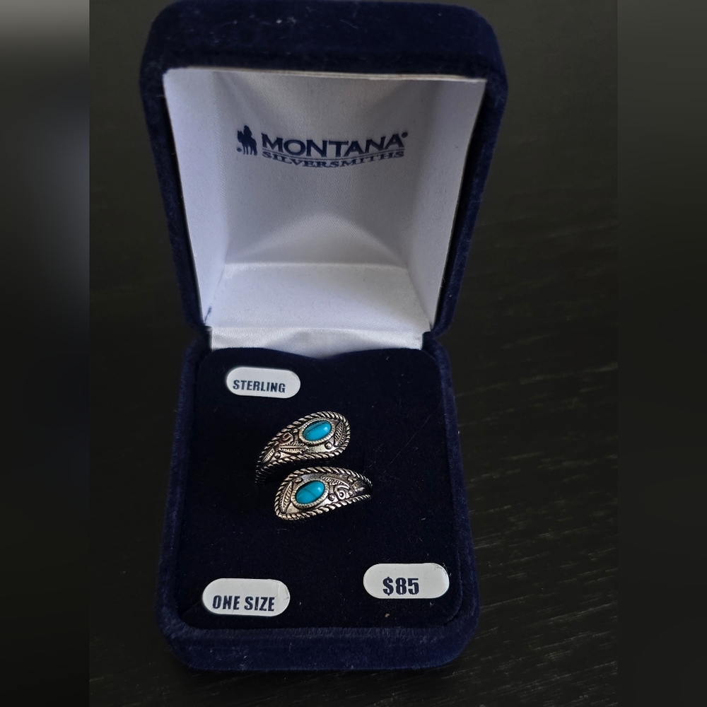 Montana Silversmiths Silver and Blue Ring